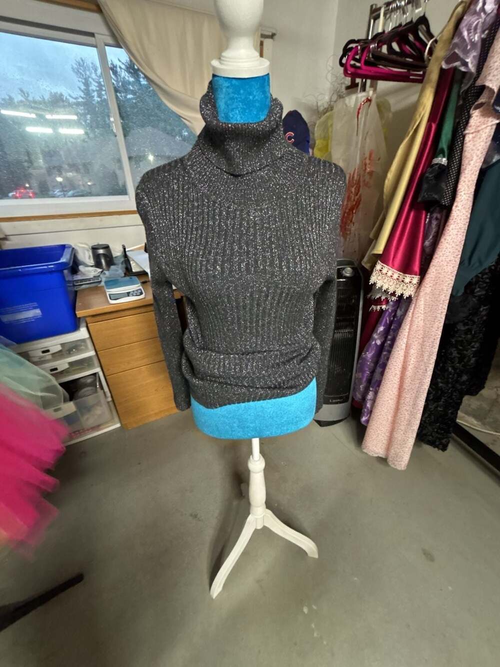 Express Turtleneck Sweater Size M Metallic Gray Ribbed Knit